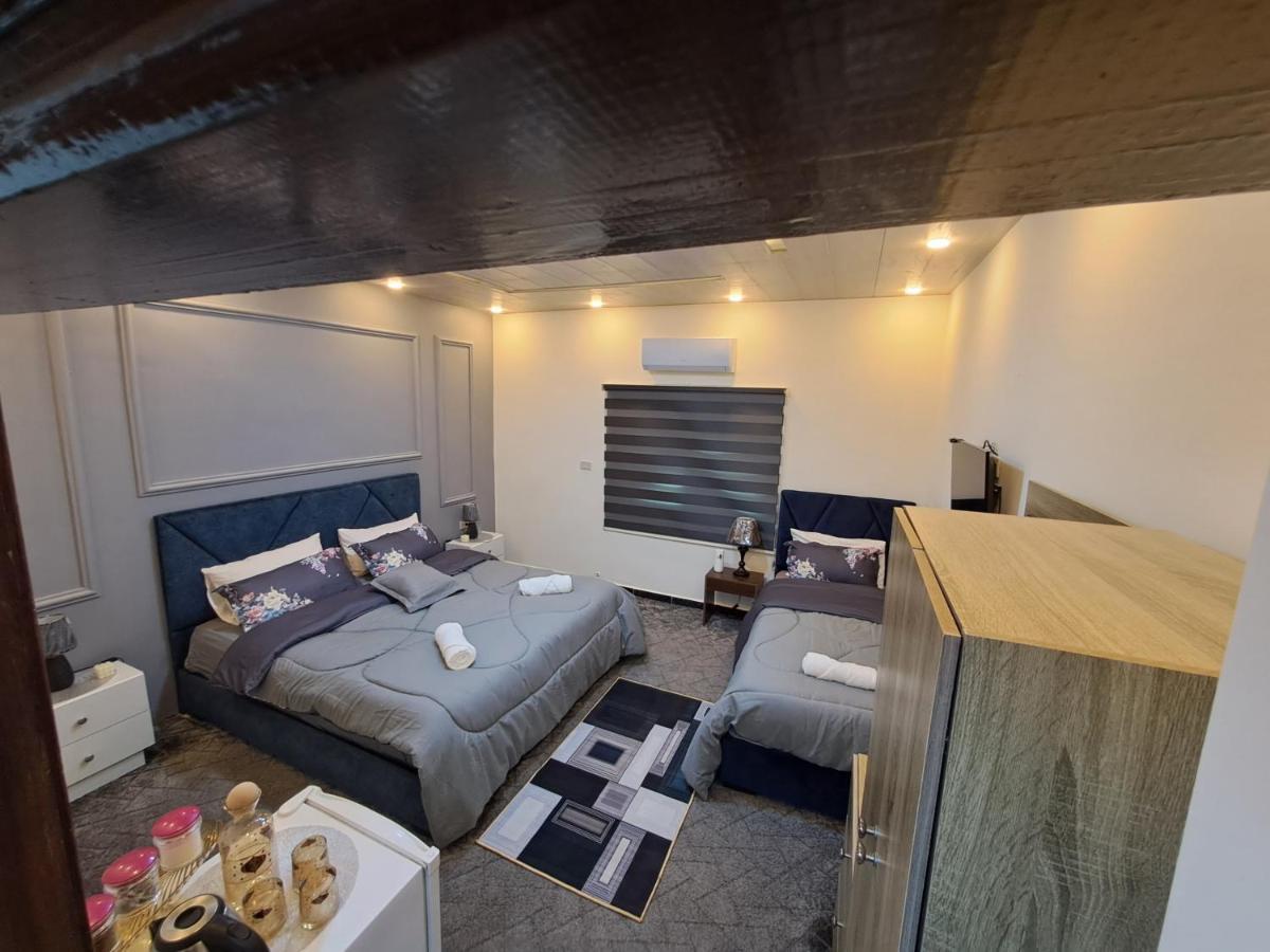 Cardostudio Hotel Jarash Exterior photo